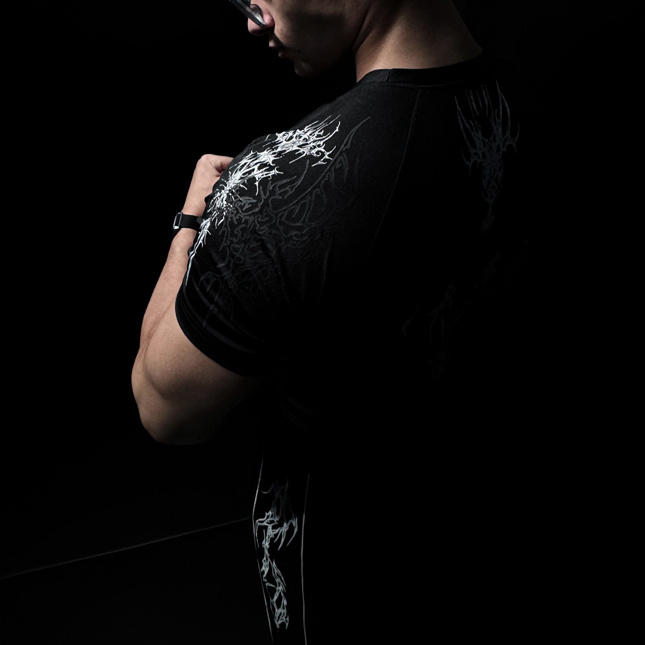 DAWN ABYSS COMPRESSION ( SHORT-SLEEVES )